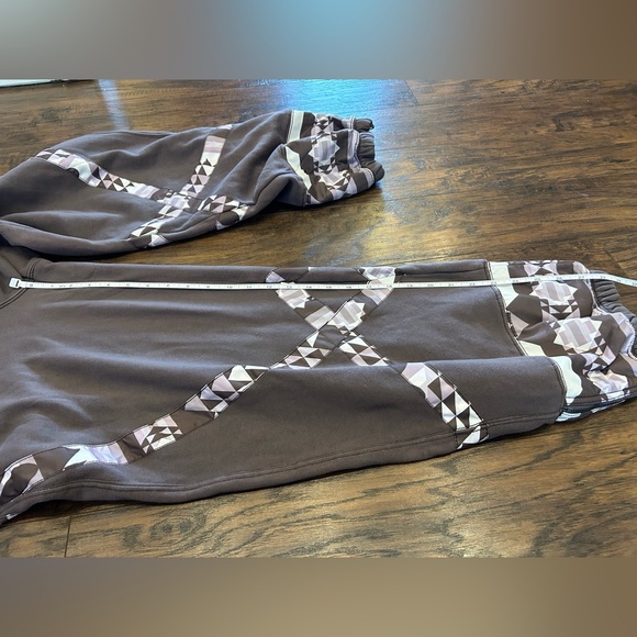 NWT πFP Free People Movement Snow Flow Joggers - Driftwood Combo Taupe - size M - Picture 4 of 12